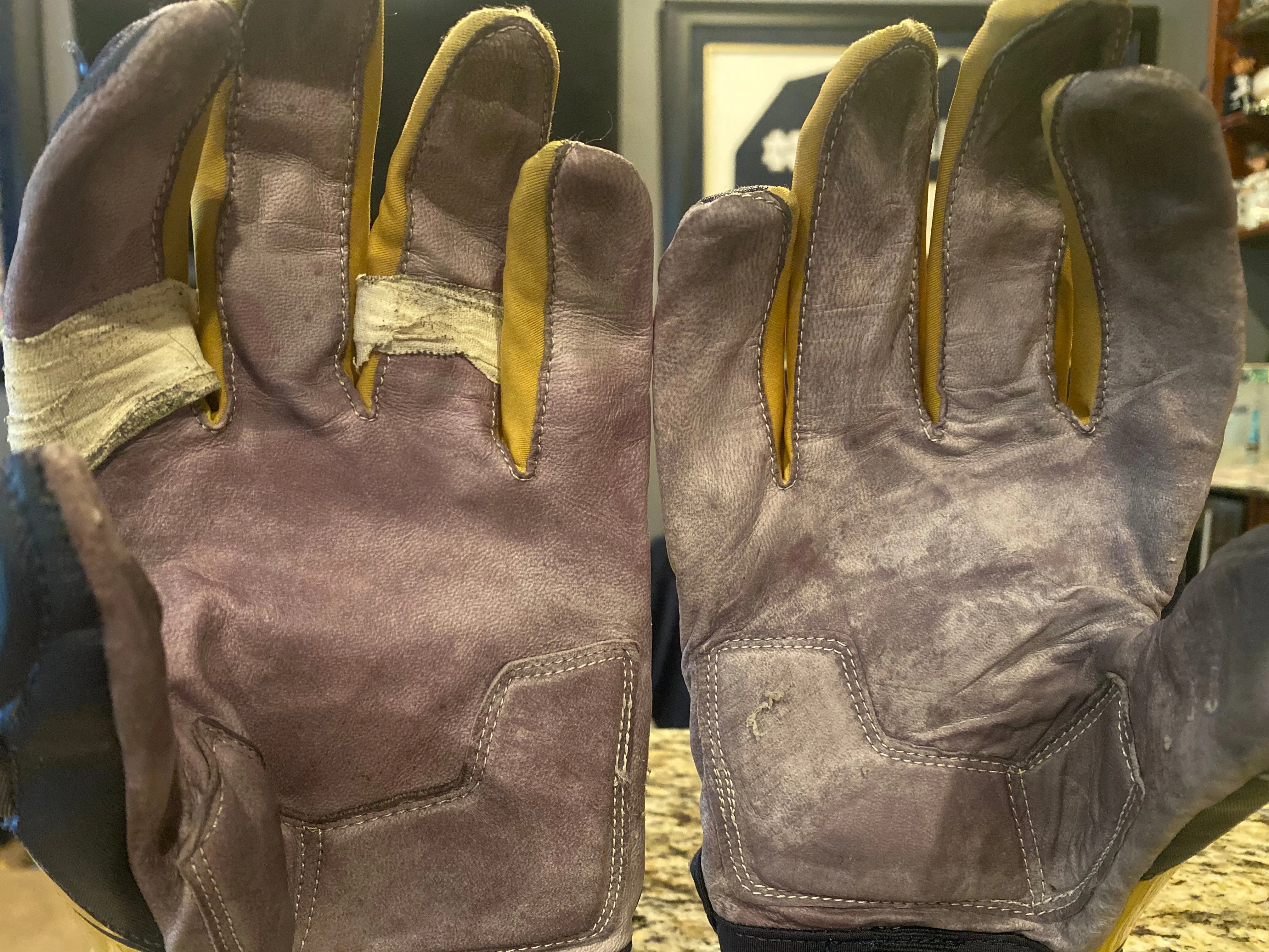 Notre Dame Football Game Used Gloves Under Armour Combat